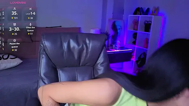  MIURA  online show from 11/28/25, 01:08