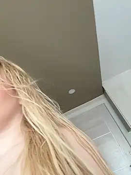 AmmyHot online show from 04/03/26, 03:04