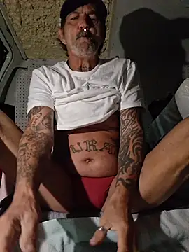 Hotbodyscottie online show from 04/12/26, 09:14