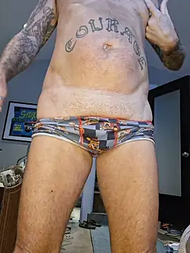 Snapshot of Hotbodyscottie chatting on 06/25/26, 10:09 Hotbodyscottie online show from 06/25/26, 10:09