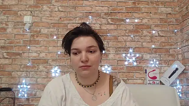 Amelia Kiss  online show from 01/15/26, 12:37