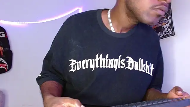 king  Black online show from 01/09/26, 02:09