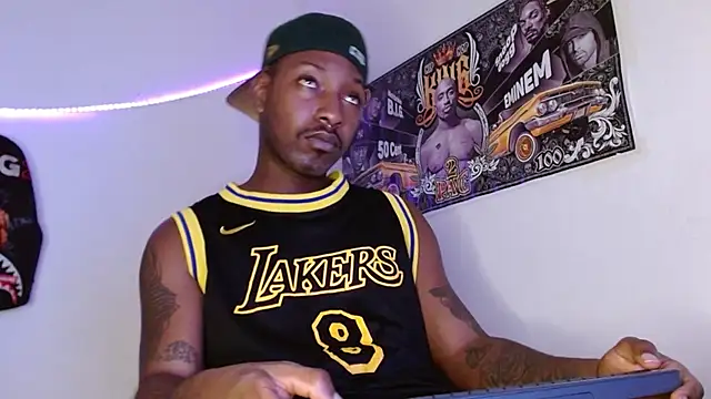 king  Black online show from 02/18/26, 01:34