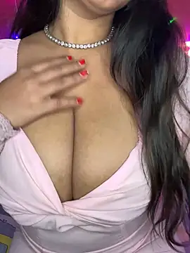 Snapshot of Playful__Princess chatting on 01/02/25, 03:37 Playful  Princess online show from 01/02/25, 03:37