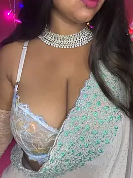 Snapshot of Playful__Princess chatting on 03/21/25, 04:17 Playful  Princess online show from 03/21/25, 04:17