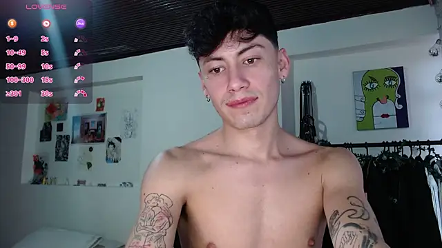 Amahd696 online show from 11/21/25, 10:19