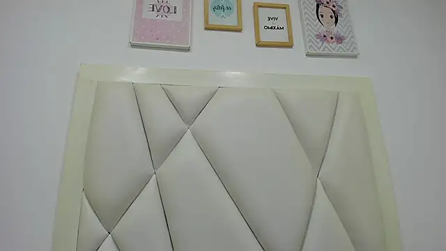 atilanadiaz7 online show from 02/02/26, 04:38