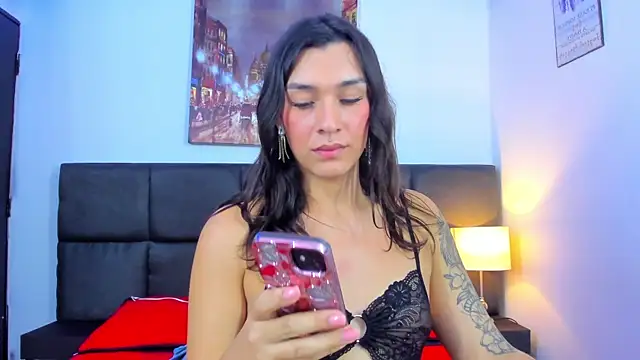 Snapshot of Camila_Coxx chatting on 01/21/25, 08:41 Camila Coxx online show from 01/21/25, 08:41