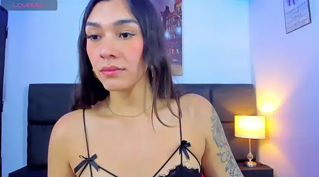 Snapshot of Camila_Coxx chatting on 01/29/25, 12:56 Camila Coxx online show from 01/29/25, 12:56