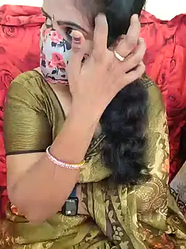 melina214 online show from 04/13/26, 02:39