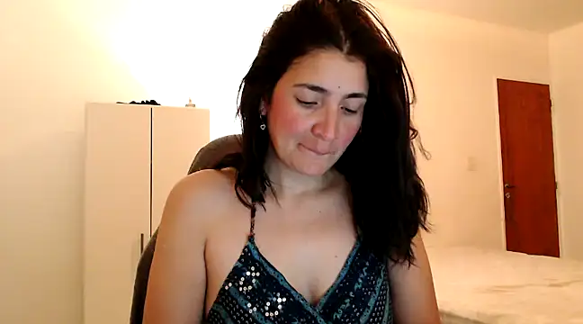 Snapshot of samantha_s69 chatting on 01/14/25, 12:56 samantha s69 online show from 01/14/25, 12:56