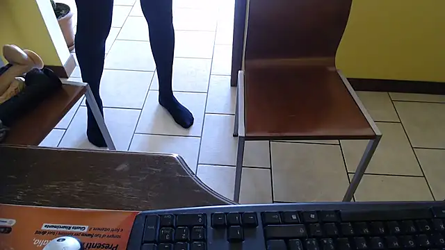 69porcellone69 online show from 10/02/25, 06:53