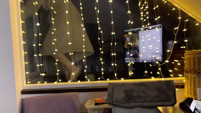 Missy baby online show from 03/12/25, 08:10