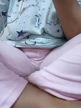 Bombamom online show from 04/16/26, 06:25