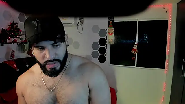 Snapshot of eda_karim chatting on 01/03/25, 11:44 eda karim online show from 01/03/25, 11:44