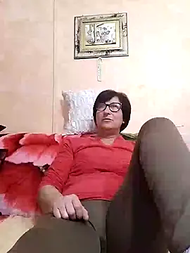 Snapshot of passione503 chatting on 01/23/25, 06:56 passione503 online show from 01/23/25, 06:56