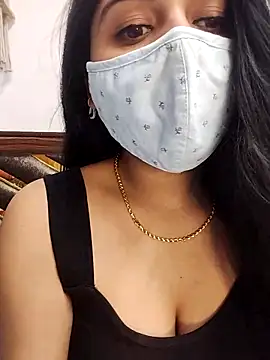 Gloie4u online show from 03/06/25, 06:16