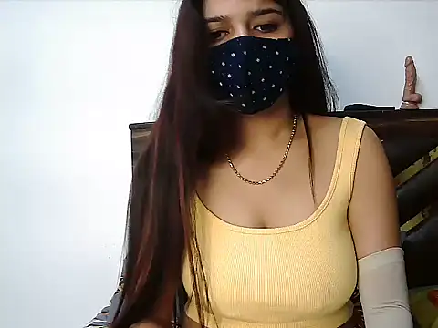 Gloie4u online show from 12/05/25, 05:05