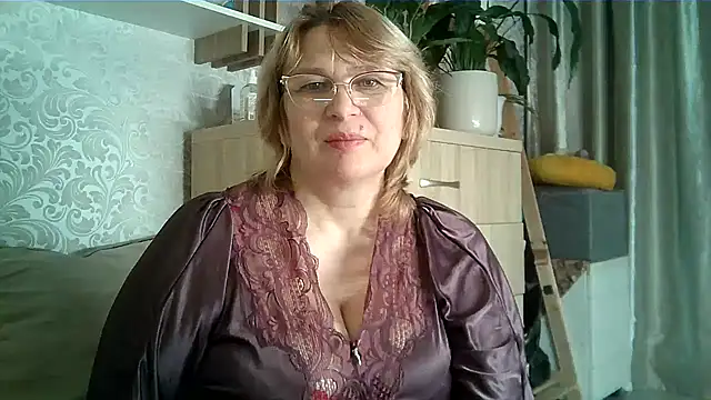 Aline LoveFlowers online show from 12/13/25, 09:53