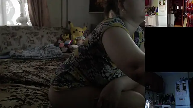 Sakura Green online show from 10/24/25, 07:38