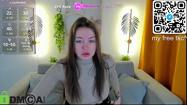 Snapshot of Secret_goddes chatting on 10/21/25, 01:06 Secret goddes online show from 10/21/25, 01:06