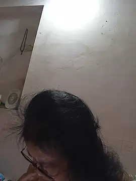 Hotestlove online show from 05/18/26, 10:04