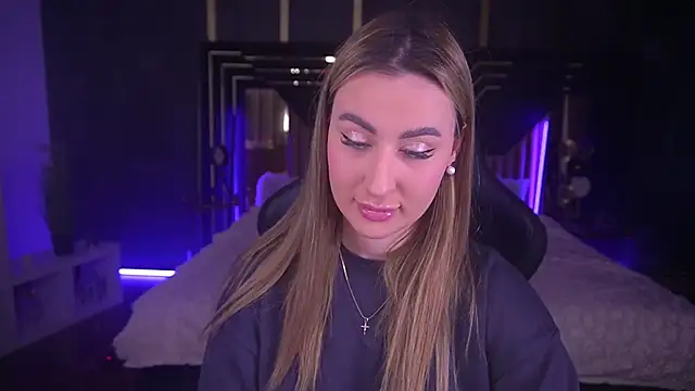 LiaBrazzerr online show from 03/11/25, 03:34