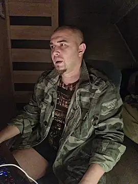 Foxyshaved online show from 11/12/25, 03:40