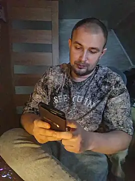 Foxyshaved online show from 02/11/26, 06:40