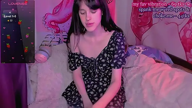 Sofagreen  online show from 12/04/24, 09:57