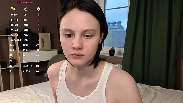 MaryCoopeer online show from 11/10/25, 05:06