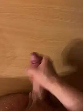 luca20233 online show from 01/12/25, 07:53