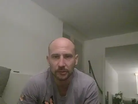 Smileboy698 online show from 03/16/26, 01:33