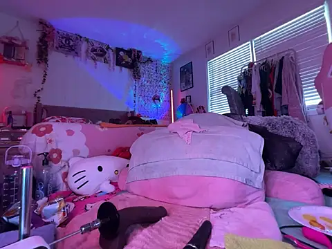 VixenCapri online show from 03/25/26, 05:52