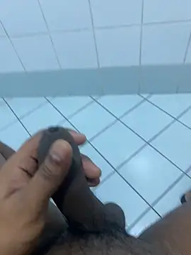 Snapshot of SLhotman chatting on 03/13/25, 05:18 SLhotman online show from 03/13/25, 05:18