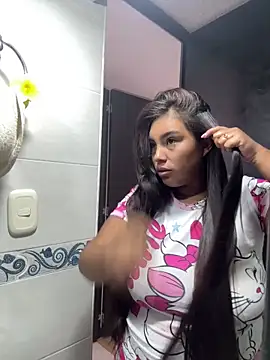 Snapshot of elana_kepler chatting on 10/30/25, 04:52 elana kepler online show from 10/30/25, 04:52