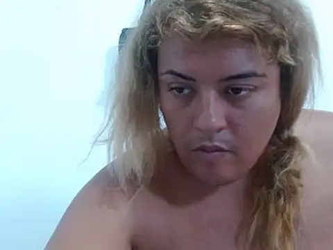 Snapshot of KIARAMARSHALLWELLZ chatting on 02/11/25, 03:29 KIARAMARSHALLWELLZ online show from 02/11/25, 03:29