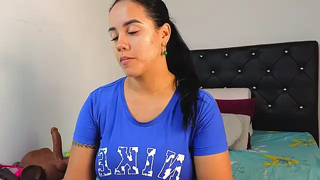 tatiana big ass boobs online show from 11/11/25, 06:19