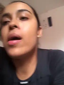 JuanaSimons online show from 02/01/26, 06:50