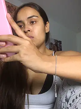 JuanaSimons online show from 06/21/26, 01:30