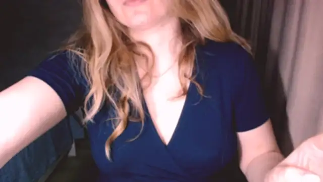 Snapshot of fiona_cute_2 chatting on 02/15/26, 07:43 fiona cute 2 online show from 02/15/26, 07:43