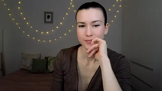 AliciaNewell online show from 02/13/26, 02:46