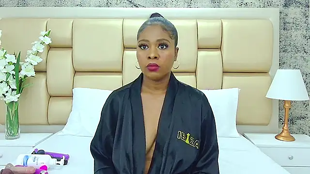 Snapshot of AlisonTravis chatting on 12/22/24, 03:44 AlisonTravis online show from 12/22/24, 03:44