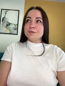 Snapshot of dreams4u chatting on 01/05/25, 09:26 dreams4u online show from 01/05/25, 09:26