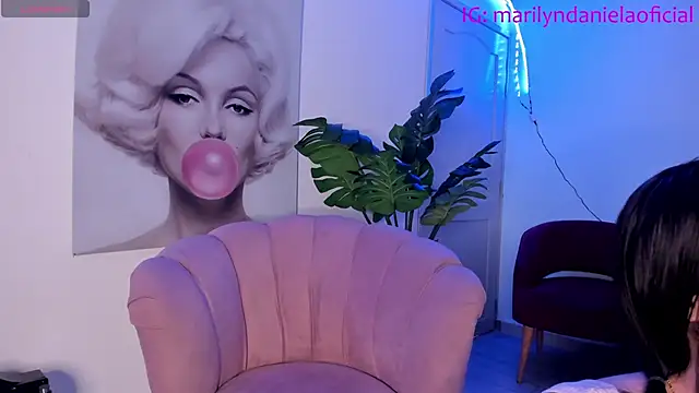 Snapshot of Marily_Daniela_ chatting on 12/29/24, 09:41 Marily Daniela online show from 12/29/24, 09:41