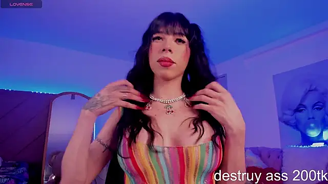 Snapshot of Marily_Daniela_ chatting on 09/12/25, 03:28 Marily Daniela online show from 09/12/25, 03:28