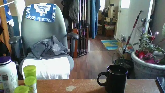 Snapshot of Daremeknot chatting on 03/20/25, 01:48 Daremeknot online show from 03/20/25, 01:48