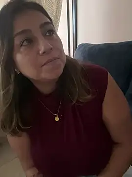 Snapshot of MrsFoucher chatting on 12/22/24, 09:53 MrsFoucher online show from 12/22/24, 09:53