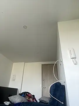 Snapshot of MrsFoucher chatting on 02/13/25, 12:43 MrsFoucher online show from 02/13/25, 12:43