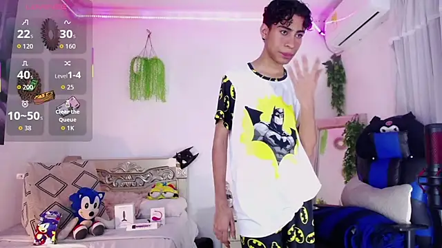 huge armound online show from 04/12/26, 05:56